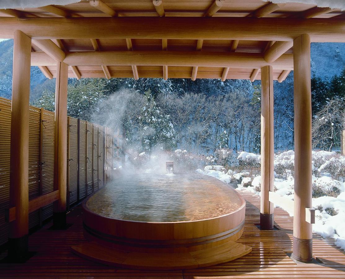 Nishiyama Onsen Keiunkan Hotell Hayakawa Eksteriør bilde